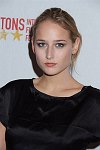 Leelee Sobieski