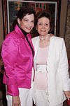 Gloria Kamen, Anita Zaret